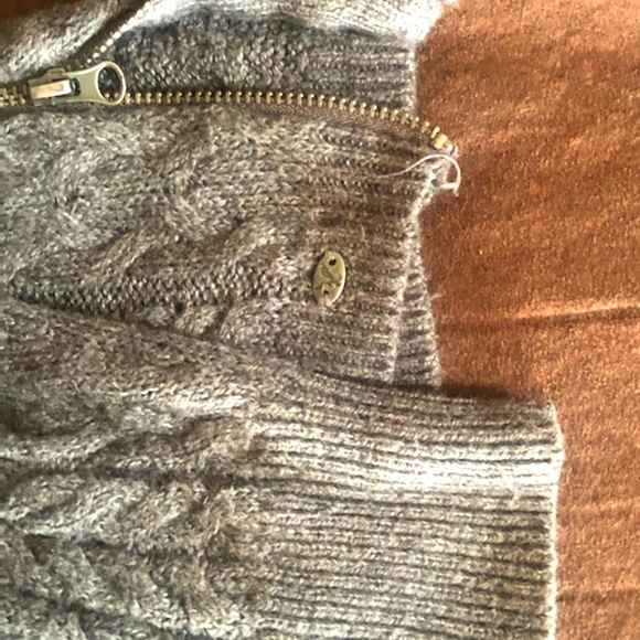 Knit long sleeve - Picture 3 of 3